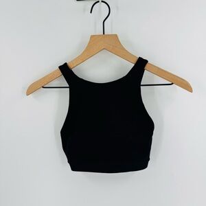 Lululemon Black Strappy Back Sports Bra Size 2 Yoga Gym Athletic